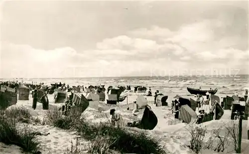 AK / Ansichtskarte Heringsdorf Ostseebad Usedom Strand Kat. Heringsdorf