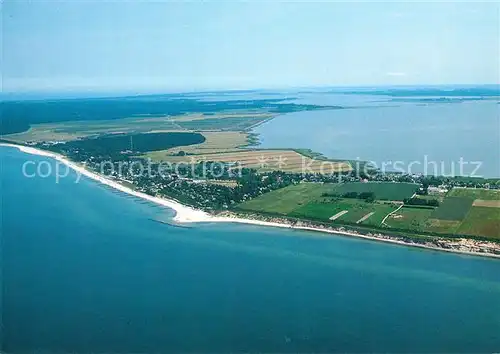 AK / Ansichtskarte Ahrenshoop Ostseebad Fliegeraufnahme Kat. Ahrenshoop