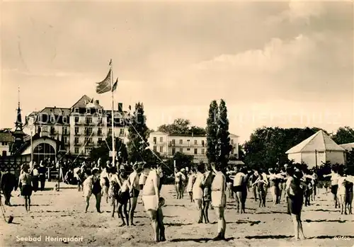 AK / Ansichtskarte Heringsdorf Ostseebad Usedom Strand Kat. Heringsdorf