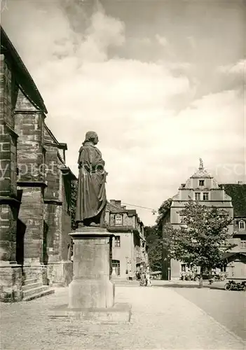 AK / Ansichtskarte Weimar Thueringen Herderdenkmal mit Herderplatz Kat. Weimar