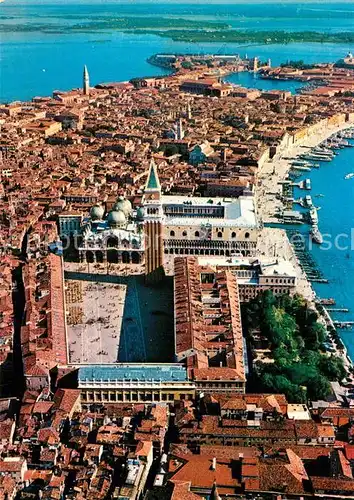 AK / Ansichtskarte Venezia Venedig Fliegeraufnahme Kat. 