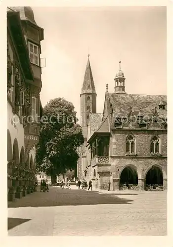 AK / Ansichtskarte Goslar Rathaus Freitreppe Tuerme Marktkirche Kaiserworth Kat. Goslar