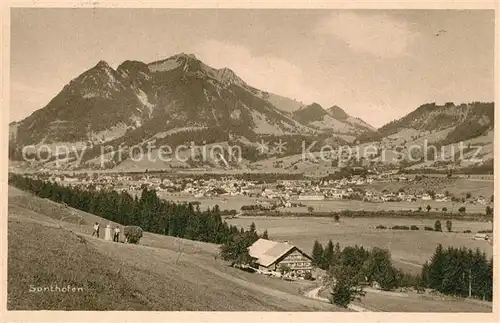 AK / Ansichtskarte Sonthofen Oberallgaeu Landschaftspanorama mit Gruenten Allgaeuer Alpen Kat. Sonthofen