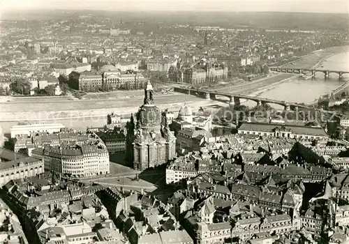 AK / Ansichtskarte Dresden Fliegeraufnahme Neumarkt Frauenkirche  Kat. Dresden Elbe