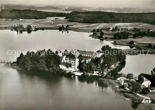 AK / Ansichtskarte Seeon Klostersee Fliegeraufnahme Schlosshotel