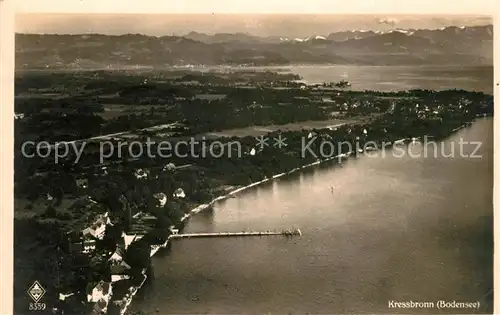 AK / Ansichtskarte Kressbronn Bodensee Fliegeraufnahme Kat. Kressbronn am Bodensee