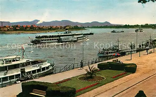 AK / Ansichtskarte Bonn Rhein Blick auf das Siebengebirge Bootsanleger Rheindampfer Kat. Bonn