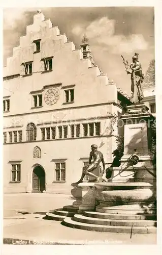 AK / Ansichtskarte Lindau Bodensee Rathaus mit Lindavia Brunnen Kat. Lindau (Bodensee)