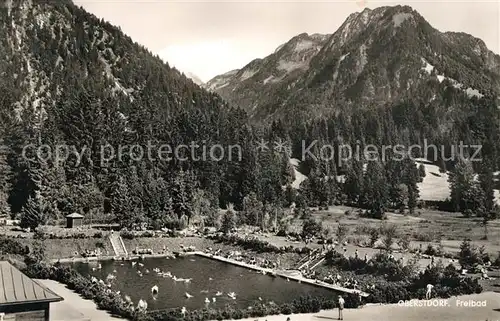 AK / Ansichtskarte Oberstdorf Freibad Kat. Oberstdorf