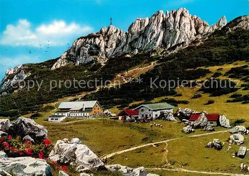 AK / Ansichtskarte Steinlingalm mit Kampenwand Bayerische Alpen Gipfelkreuz