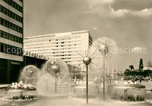 AK / Ansichtskarte Dresden Prager Strasse Kat. Dresden Elbe