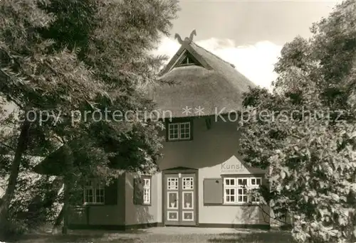 AK / Ansichtskarte Ahrenshoop Ostseebad Kunstkaten Kat. Ahrenshoop