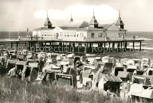 AK / Ansichtskarte Ahlbeck Ostseebad Seebruecke Kat. Heringsdorf Insel Usedom