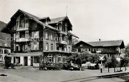 AK / Ansichtskarte Zweisimmen Hotel Bristol Terminus Kat. Zweisimmen