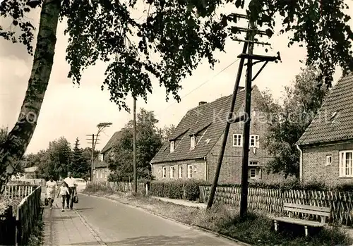 AK / Ansichtskarte Rostock Mecklenburg Vorpommern Markgrafenheide Strandstrasse Kat. Rostock