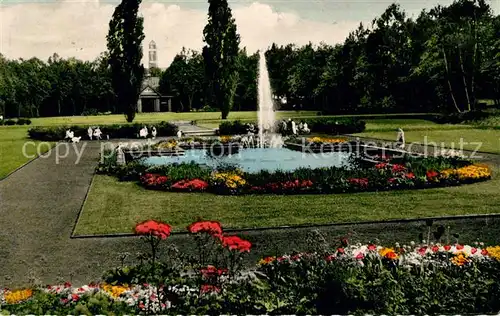 AK / Ansichtskarte Bottrop Stadtgarten Brunnen Kat. Bottrop