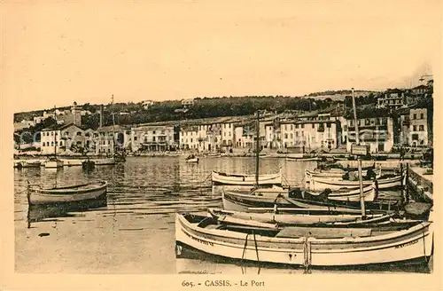 AK / Ansichtskarte Cassis Le Port Kat. Cassis