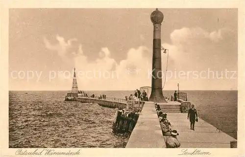 AK / Ansichtskarte Warnemuende Ostseebad Leuchtturm Kat. Rostock