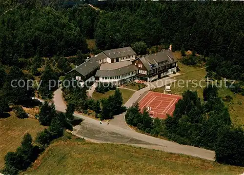 AK / Ansichtskarte Meinerzhagen Fliegeraufnahme Freizeit Schullandheim Haus am Ebbehang Kat. Meinerzhagen