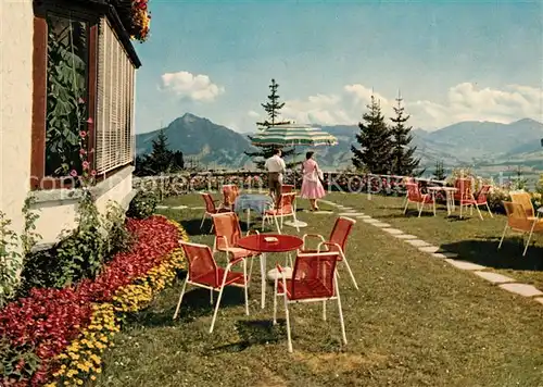 AK / Ansichtskarte Sonthofen Oberallgaeu Allgaeuer Berghof mit Alpe Eck Kat. Sonthofen