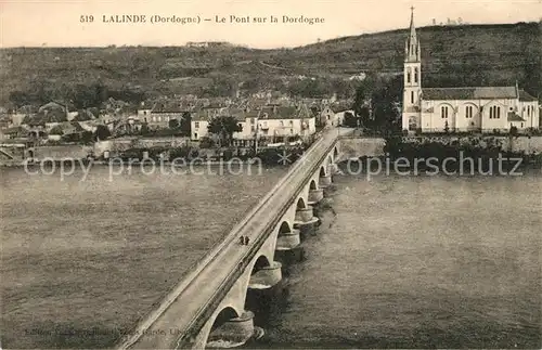AK / Ansichtskarte Lalinde Pont sur la Dordogne Eglise Kat. Lalinde