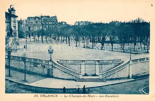 AK / Ansichtskarte Valence Charente Le Champs de Mars Les Escaliers Kat. Valence