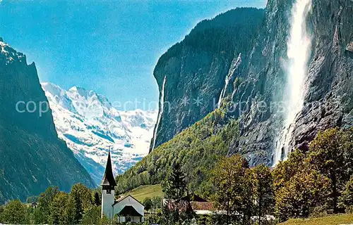 AK / Ansichtskarte Lauterbrunnen BE Staubbachfall mit Kirche und Grosshorn Kat. Lauterbrunnen