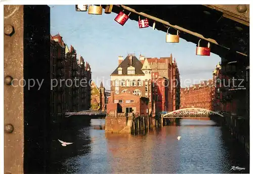 AK / Ansichtskarte Hamburg Speicherstadt Poggenmuehlenbruecke Kat. Hamburg