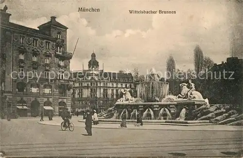 AK / Ansichtskarte Muenchen Wittelsbacher Brunnen Kat. Muenchen