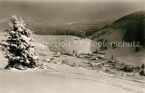 AK / Ansichtskarte Muggenbrunn Winterpanorama Kurort Wintersportplatz im Schwarzwald Kat. Todtnau