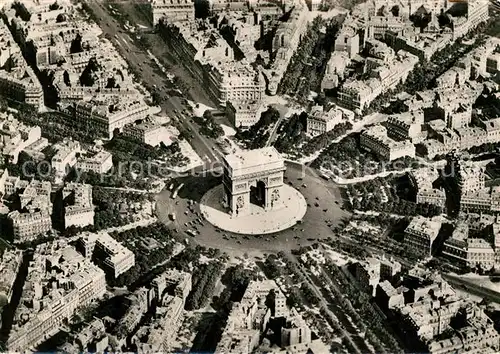 AK / Ansichtskarte Paris Place de Arc de Triomphe de lEtoile Vue aerienne Kat. Paris