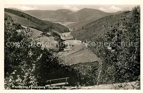 AK / Ansichtskarte Fleckenberg Wanderweg Jagdhaus Untroptal Kat. Schmallenberg