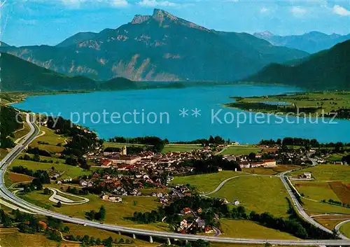 AK / Ansichtskarte Mondsee Salzkammergut Fliegeraufnahme Autobahn Schafberg Kat. Mondsee