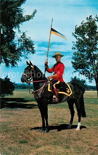 AK / Ansichtskarte Polizei Royal Canadian Mounted Police Canada  Kat. Polizei