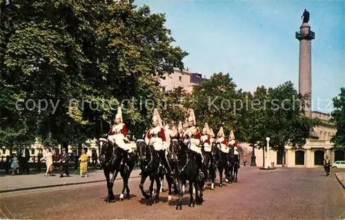 AK / Ansichtskarte Leibgarde Wache Life Guards London  Kat. Polizei