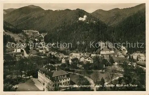 AK / Ansichtskarte Gutenstein Niederoesterreich mit Ruine Kat. Gutenstein