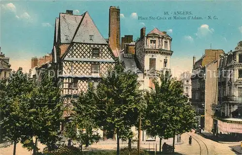 AK / Ansichtskarte Angers Place Ste Croix et Maison d`Adam Kat. Angers