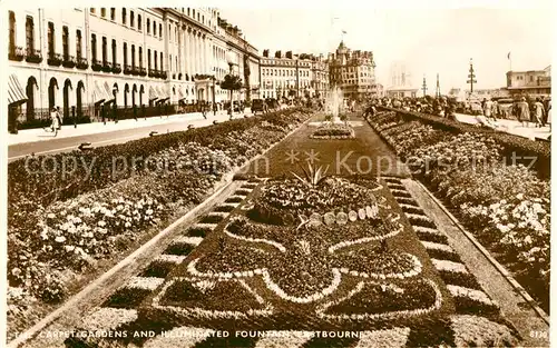 AK / Ansichtskarte Eastbourne Sussex Carpet Gardens and illuminated Fountain Kat. Eastbourne