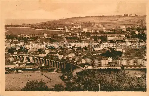 AK / Ansichtskarte Aurillac Vue sur le Viaduc et les Casernes Kat. Aurillac