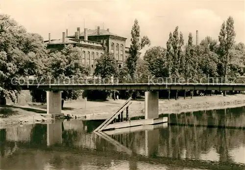 AK / Ansichtskarte Weissenfels Saale Bahnhof Bruecke der Deutsch Sowjetischen Freundschaft Kat. Weissenfels