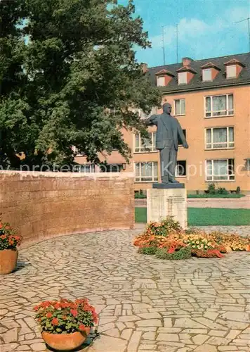 AK / Ansichtskarte Weimar Thueringen Ernst Thaelmann Denkmal Kat. Weimar