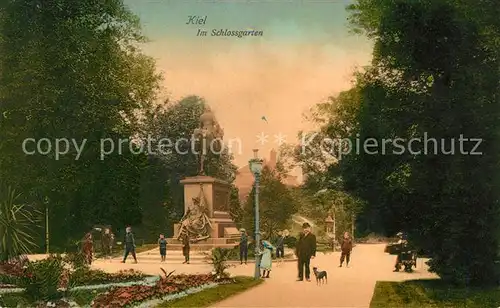 AK / Ansichtskarte Kiel Im Schlossgarten Kat. Kiel