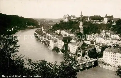 AK / Ansichtskarte Burghausen Salzach Burg und Stadtblick Kat. Burghausen