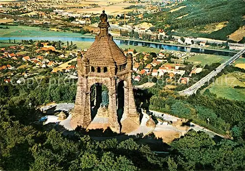 AK / Ansichtskarte Porta Westfalica Fliegeraufnahme Kaiser Wilhelm Denkmal Kat. Porta Westfalica