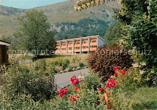 AK / Ansichtskarte Lourdes Hautes Pyrenees Saint Pierre Pavillon Kat. Lourdes