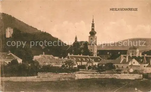 AK / Ansichtskarte Heiligenkreuz Niederoesterreich Stiftskirche Kat. Heiligenkreuz