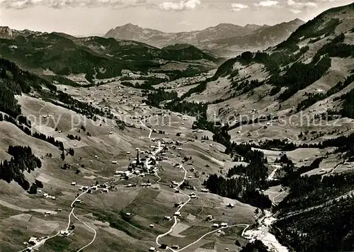 AK / Ansichtskarte Kleinwalsertal Fliegeraufnahme Kat. Oesterreich