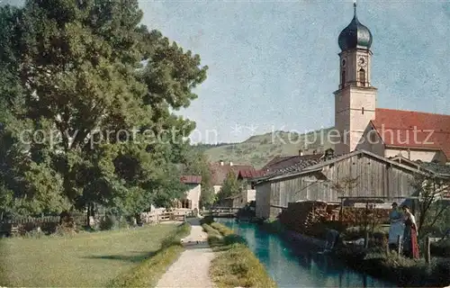 AK / Ansichtskarte Oberammergau Am Muehlbach Kirche Kat. Oberammergau