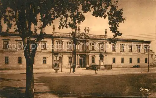 AK / Ansichtskarte Carpentras Hotel Dieu construit 18e siecle Kat. Carpentras