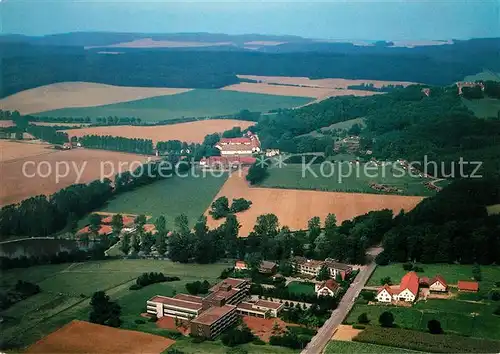 AK / Ansichtskarte Brakel Westfalen Kurhotel Am Kaiserbrunnen Fliegeraufnahme Kat. Brakel